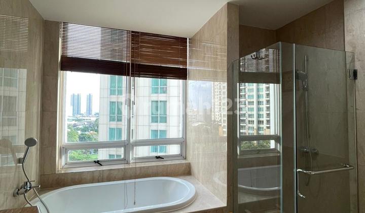 Pakubuwono View Apartment 4 Bedrooms Furnished 2