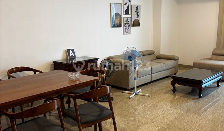 Apartment Essence Dharmawangsa 3 Kamar Tidur Furnished 1