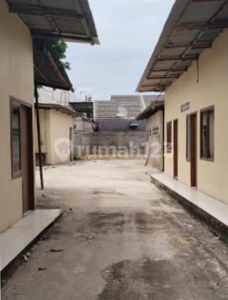 Turun Harga Permeternya,,, Dijual Tanah Bangunan Dekat Stadion Mini Futsal Cipondoh 2