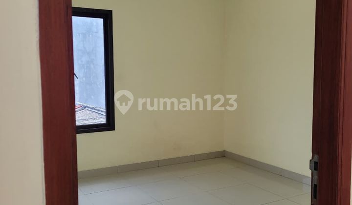 For Sale 2-Story House In Poris Indah - East Facing, Move-In Ready 2