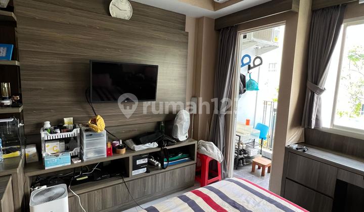 For Sale 6th Floor Scientia Apartment - Studio Type, Vienna Pool, Fully Furnished