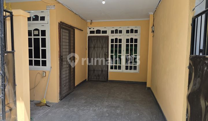 Dijual !! Rumah Strategis Di Poris Indah, Dekat Pasar & Sekolah - 2 Lantai, Harga Nego! 2