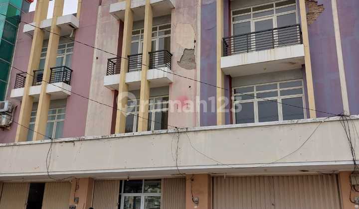 Disewakan Ruko 3 Lantai - Symphoni Harapan Indah Ruko Strategis di Kawasan Harapan Indah, Cocok untuk Kantor, Usaha, Klinik, Bimbel, Maupun Toko.