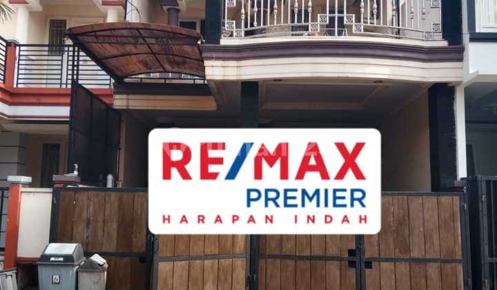 Dijual Cepat Rumah Bagus 2lt Baru Selesai Renovasi & Cat Ulang Di Cluster Taman Puspa Hi2