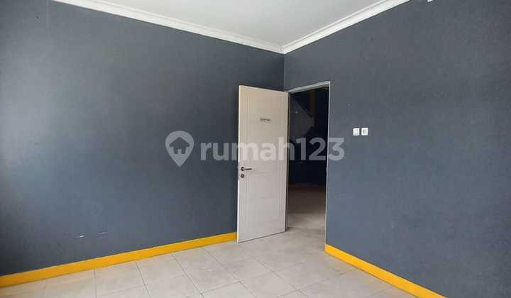 DISEWAKAN RUKO BAGUS 3 LANTAI - LOKASI DEPAN, HARAPAN INDAH