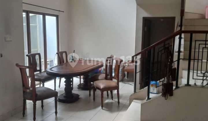 Rumah 2 Lantai Cluster River Town Grand Wisata Bekasi 2