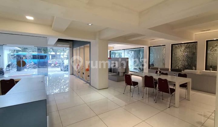 One Building on Jalan Tomang Raya ready to use