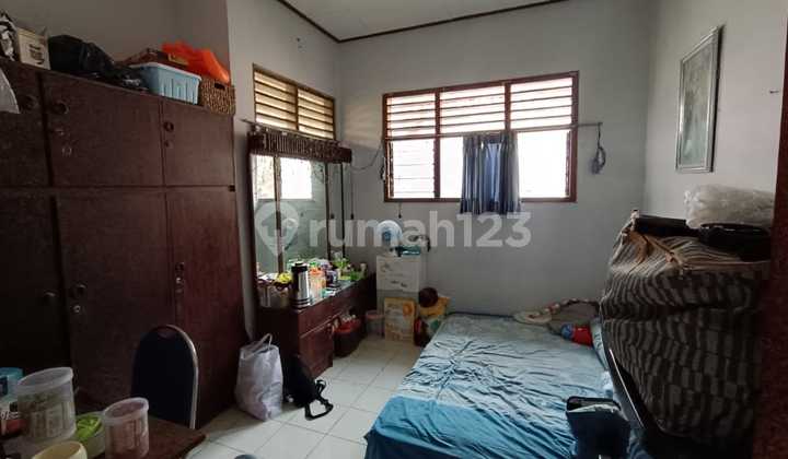 For Sale 4-bedroom House in Sumber Solo near Manahan Stadium 2