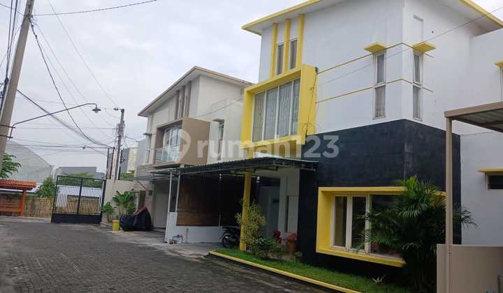 Rumah Cluster 3Kamar Dekat Pintu Tol Solo, Klodran Colomadu Kra 2