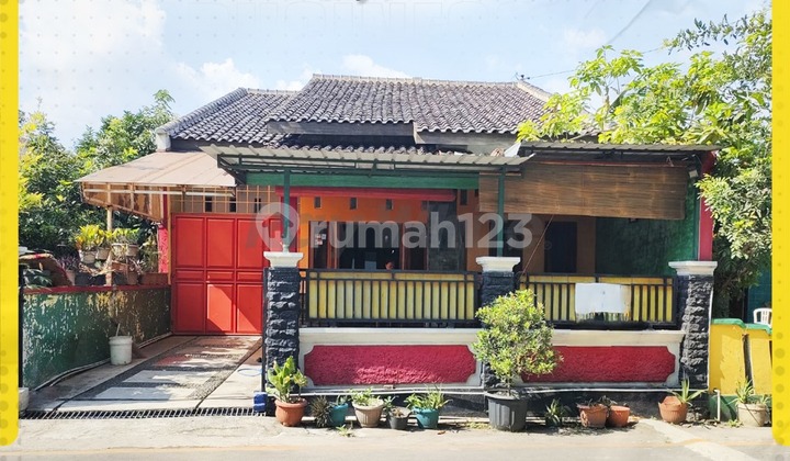 Rumah Luas 150Meter Siap Huni 3Kamar di Sroyo Jaten Karanganyar