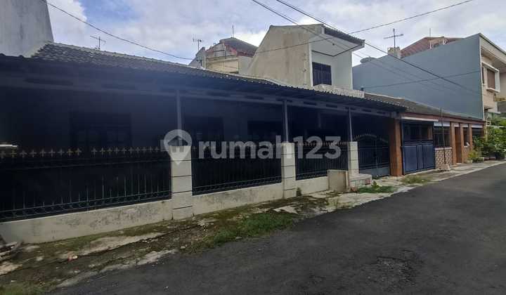 Rumah 3 Kamar Siap Huni Akses Lebar di Baturan Colomadu Solo 2