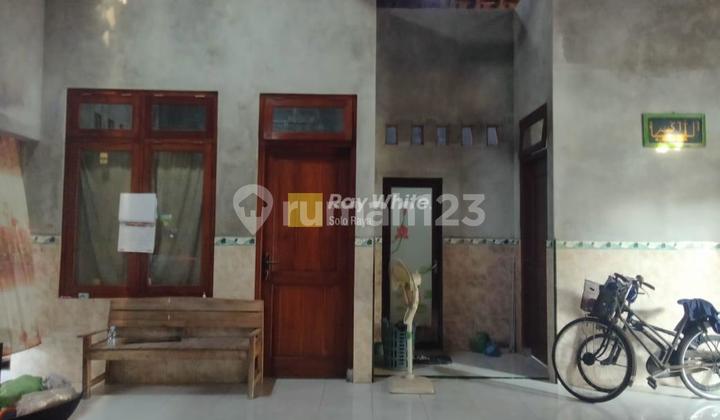 Dijual Rumah Minimalis Klasik Siap Huni Solo Baru Baki 2