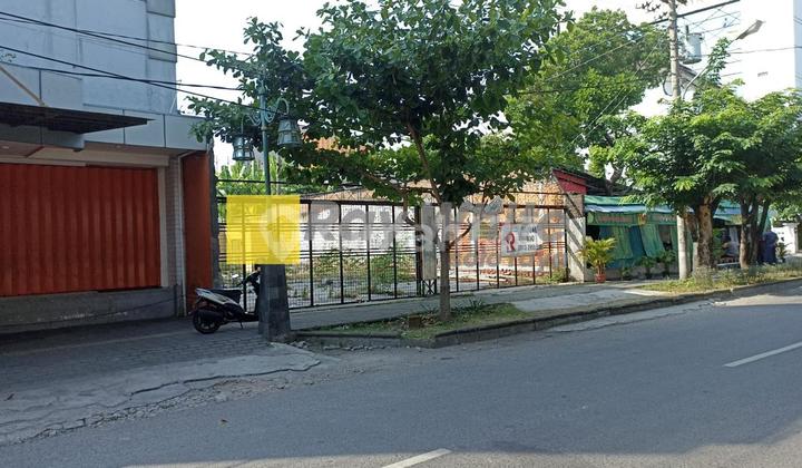 For Rent: Strategic Land for Culinary Business Near Mangkunegaran, Solo