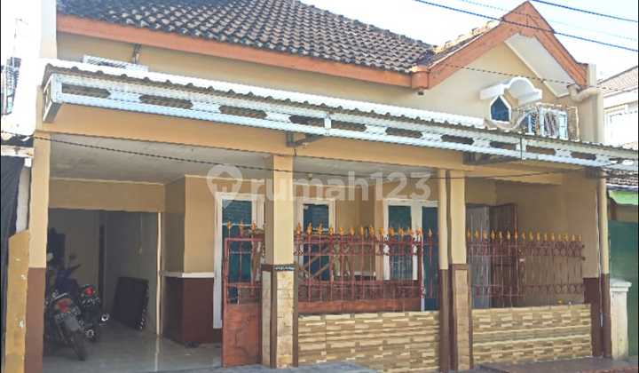 For Sale: 4-Bedroom Ready-to-Occupy House in Baturan, Colomadu, Solo 2