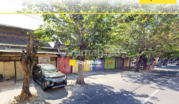 Strategic Land on Main Road, Suitable for Business in Mangkubumen, Solo Strategic Land on Main Road, Suitable for Business in Mangkubumen, Solo