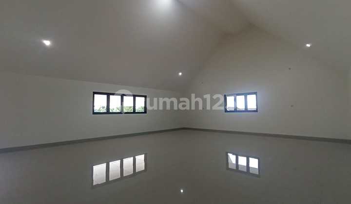 Disewakan Rumah Siap huni potensi untuk kantor, Hunian sendiri di Mojosongo Solo