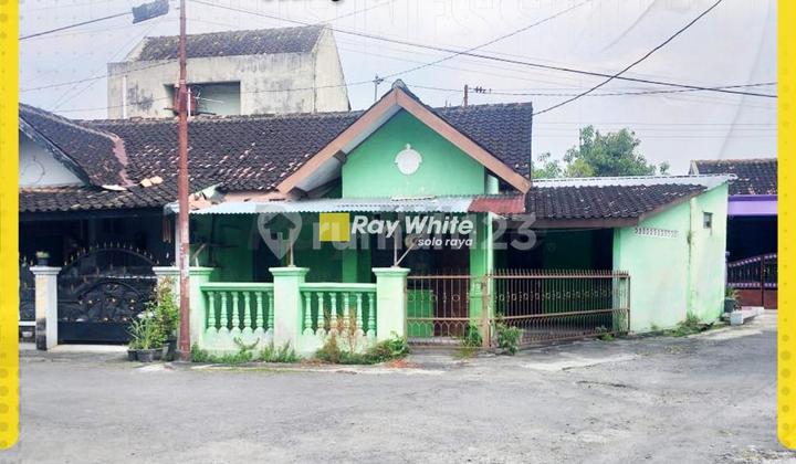 Rumah Minimalis Siap Huni di Perumahan Gedongan Solo Colomadu Rumah Minimalis Siap Huni di Perumahan Gedongan Solo Colomadu