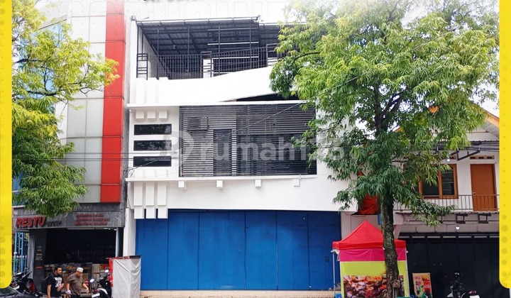 Ruko Strategis 3Lantai Jl Gatot Subroto Dekat Mangkunegaran Solo Ruko Strategis 3Lantai Jl Gatot Subroto Dekat Mangkunegaran Solo