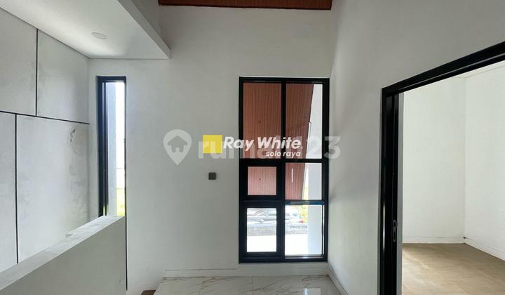 Dijual Rumah Modern Minimalis Elegan Solo Kartasura 2
