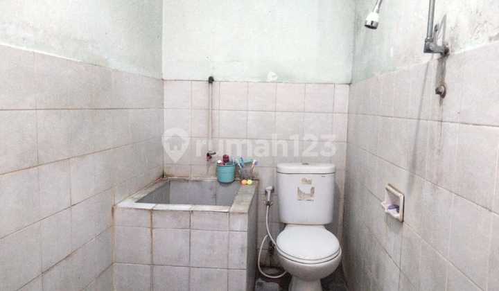 Rumah 5Kamar Akses Simpangan Dekat Samsat Jajar Laweyan Solo 2