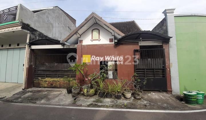 Turun Harga Rumah 3 Kamar Siap Huni Banyuanyar Banjarsari Solo 2