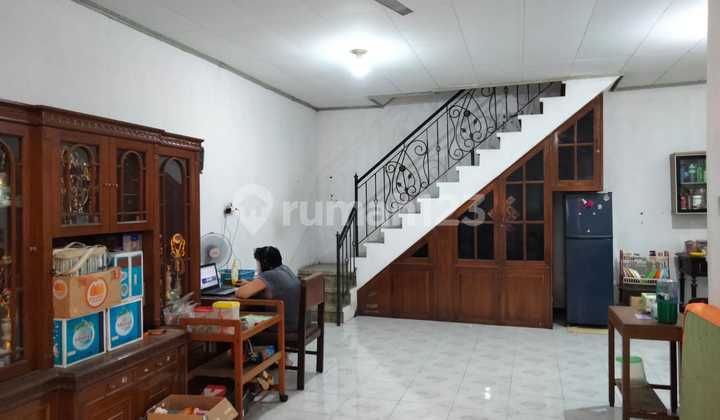 Rumah Siap Huni 4 kamar Strategis di serengan Solo dekat sekolah 2