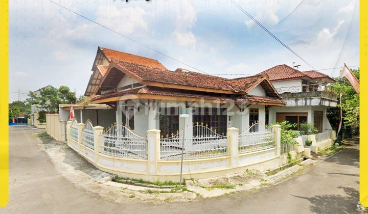 3-bedroom house ready to occupy near Popongan city square, Karanganyar.