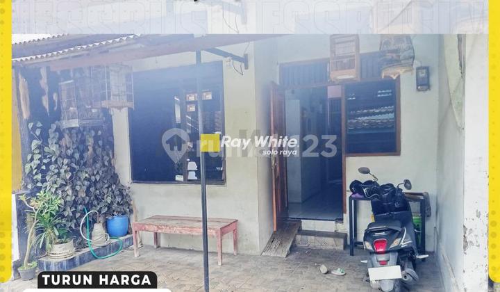 For Sale Simple House in Solo Surakarta Mojosongo