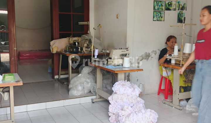 Rumah 4 kamar dekat mall dijual di Solo baru Sukoharjo 2