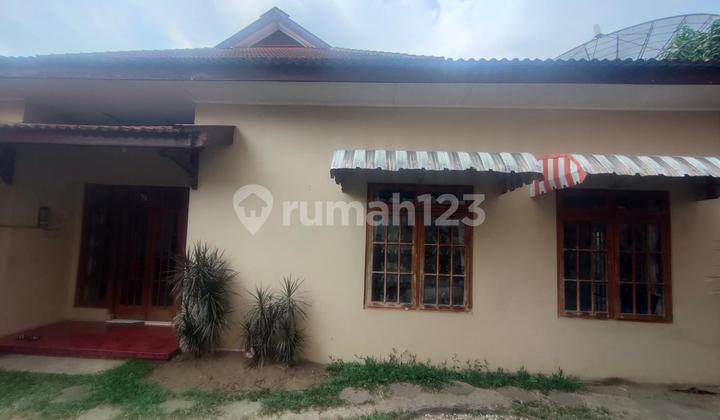 For Sale Luxury House 5Bedrooms Access Simpangan Nusukan Banjarsari Solo 2