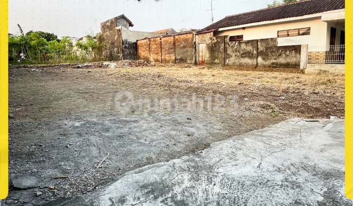 Tanah Siap Bangun Akses Mobil dekat Lapangan Pajang Laweyan Solo Tanah Siap Bangun Akses Mobil dekat Lapangan Pajang Laweyan Solo