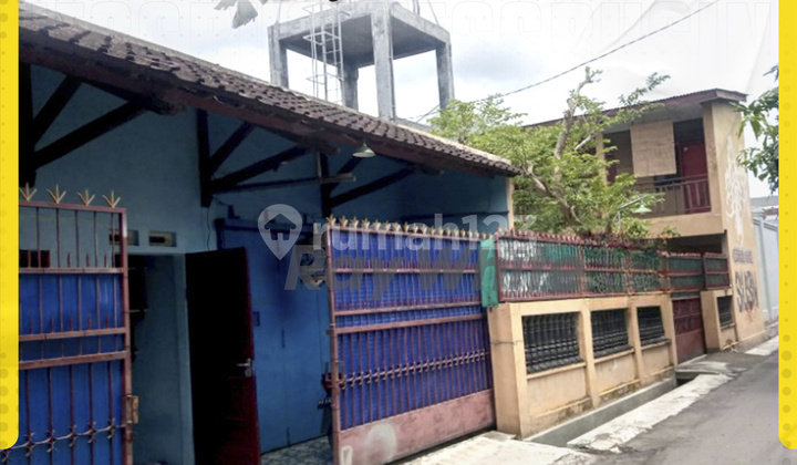 20-room 2-story boarding house for sale near UMS Karangasem campus, Solo 20-room 2-story boarding house for sale near UMS Karangasem campus, Solo