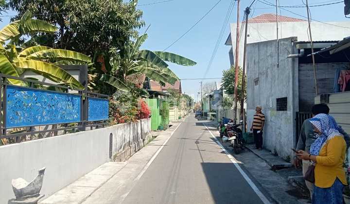 Dijual Tanah Strategis Murah Akses mobil simpangan bebas banjir di Nusukan Solo