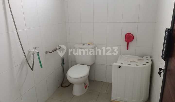 5-Bedroom House Ready to Occupancy Near Manahan Stadium, Banjarsari, Solo 2