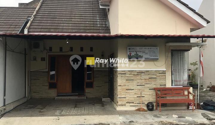 Dijual Rumah Modern Minimalis Solo Baru Baki