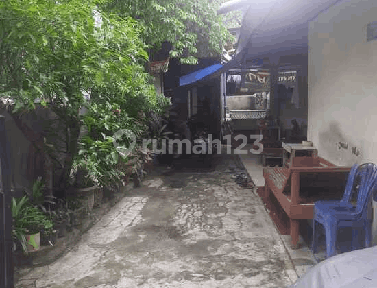 Rumah Tinggal Pinggir Jalan Raya Di Cipinang S8608 2