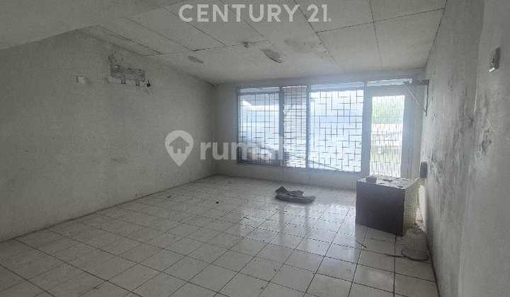 Strategic Shop House on the Edge of Pasar Minggu Main Road, South Jakarta S9457 2