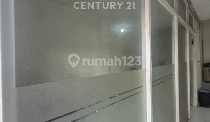 Dijual Cepat Ruko Strategis Salemba Matraman di Bawah NJOP S9627 Dijual Cepat Ruko Strategis Salemba Matraman di Bawah NJOP S9627