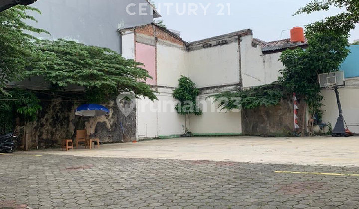 Tanah Lokasi Strategis untuk Usaha Kuliner di Tebet Jakarta R2373 Tanah Lokasi Strategis untuk Usaha Kuliner di Tebet Jakarta R2373