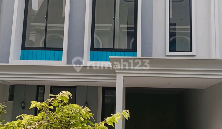 Promo Ramadhan!! Harga Turun 175-Juta. Rumah Baru One-Gate Cluster bisa Jalan Kaki ke Jalan Raya. 20 Mnt LRT Kuningan / Masuk Tol Jorr -Jagorawi 2