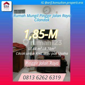Murah! Harga di Bawah Harga Pasar. Rumah Pinggir Jalan Raya Ramai Kendaraan , Dilalui Jaklingko di Cilandak. Cocok untuk Usaha Ataupun Kost-An. Murah! Harga di Bawah Harga Pasar. Rumah Pinggir Jalan Raya Ramai Kendaraan , Dilalui Jaklingko di Cilandak. Cocok untuk Usaha Ataupun Kost-An.
