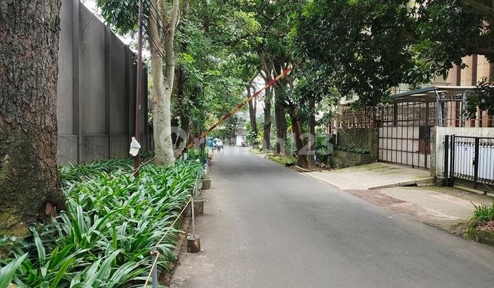 Lelang Rumah Mewah Murah Lokasi Strategis Multatuli Kota Bandung 2