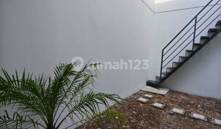 Rumah Baru Di Mekarwangi Rumah Baru Di Mekarwangi