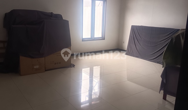 Mekar Wangi Luas Dan Tenang