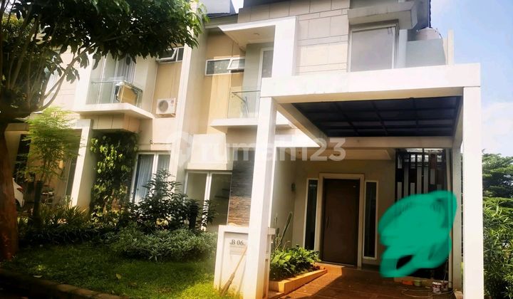 Gandul Mall Living Plaza Rental House