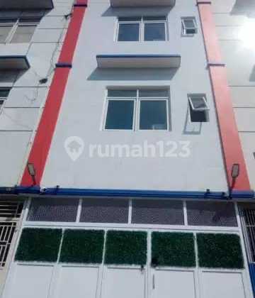 Kost Baru 4 Lantai Full Occupancy di Bandara City Mall Tangerang Kost Baru 4 Lantai Full Occupancy di Bandara City Mall Tangerang