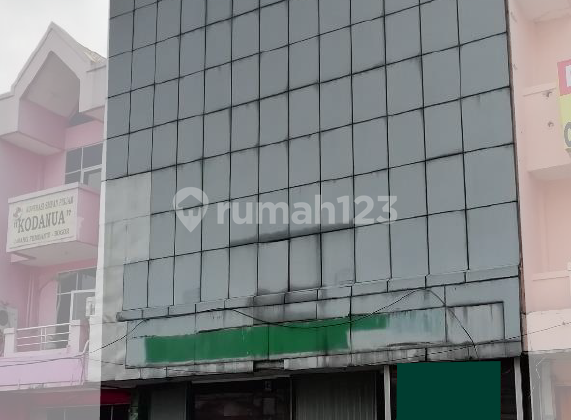 Dijual Ruko 3 Lt, Lokasi Strategis di Warung Jambu Dekat Akses Tol Lingkar Bogor