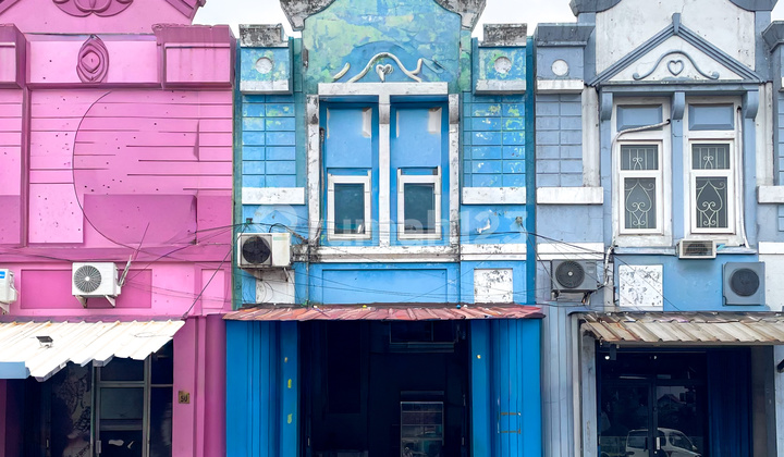 Ruko Siap Pakai di Ruko Orlin Arcade Graha Raya Bintaro Jaya