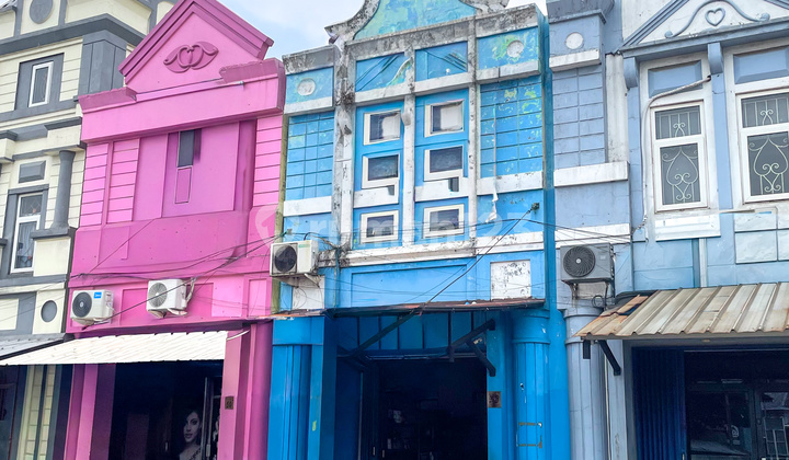 Ready-to-Use Shophouse at Orlin Arcade Graha Raya Bintaro Jaya 2