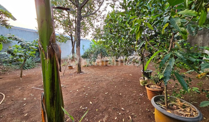 Kavling di Dalam Komplek Sektor 5, Bintaro, Tangerang Selatan, Banten